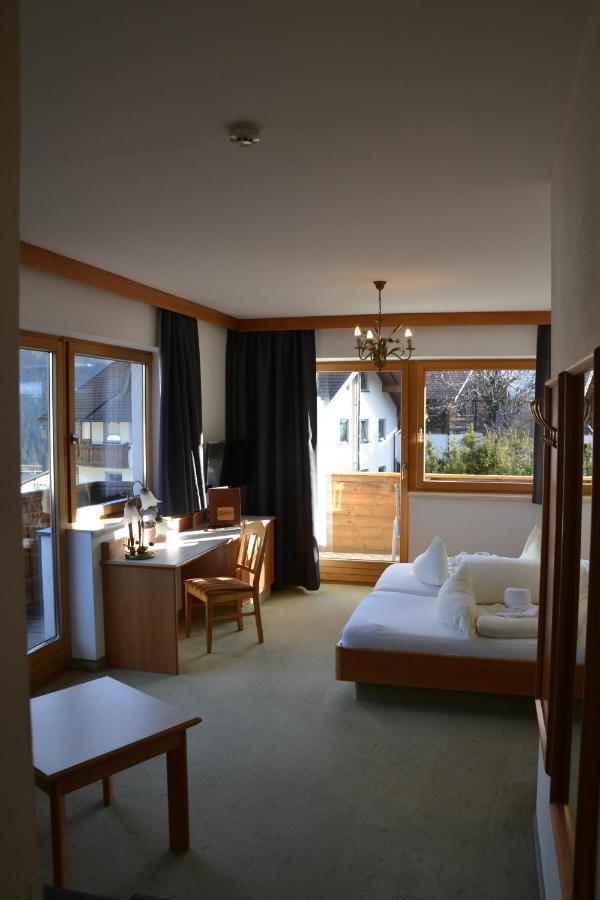 Hotel Alpina Nature-Wellness Wenns Exterior photo